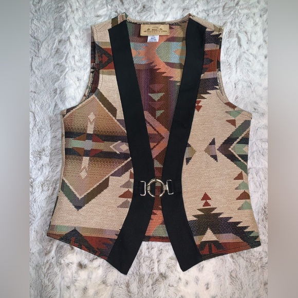 New Frontier Jackets & Blazers - Vintage New Frontier Southwestern Tapestry Vest
